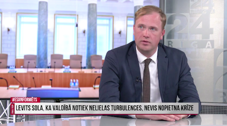 Viktors Valainis komentē ZZS aicinājumu Plešam atbrīvot VARAM ministra krēslu (TV24 )